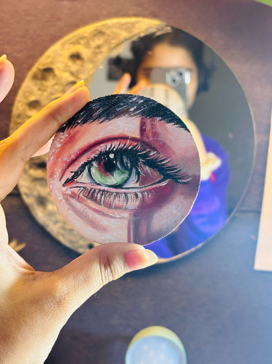Mini Eye Painting on Circular Canvas.
