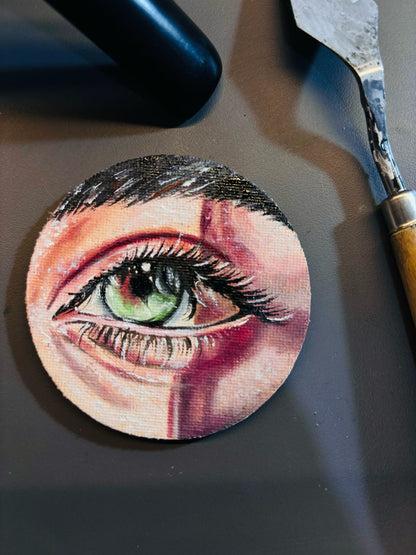 Mini Eye Painting on Circular Canvas.